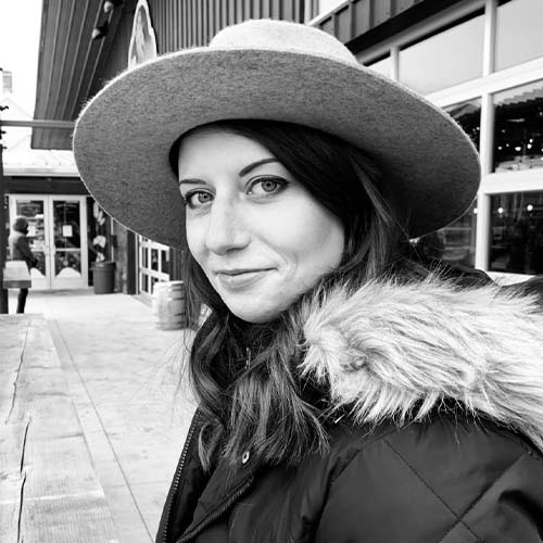 AI-Website_Headshot_Mikala