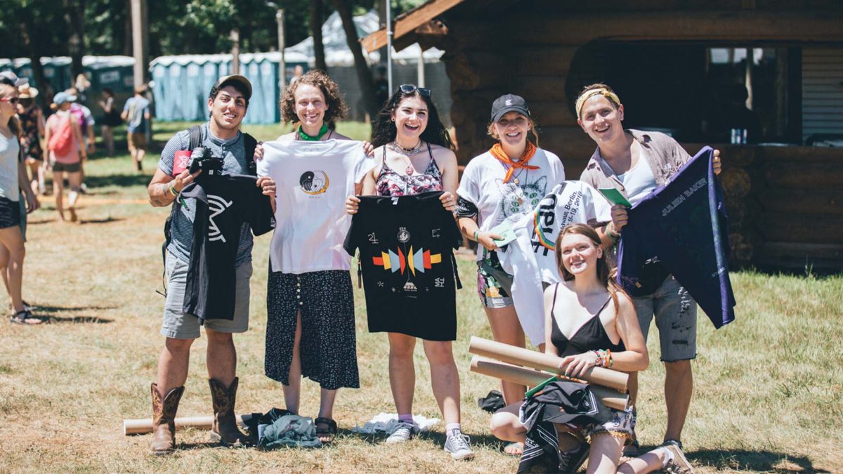 Merch-Mgmt_Dedicated-AM_IMG-6502