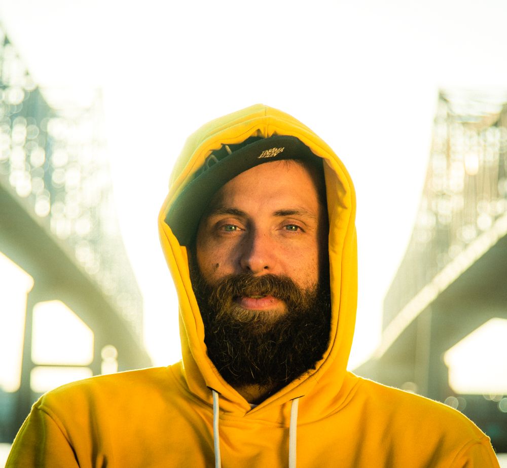 Pretty Lights Press Photo #2 1000px